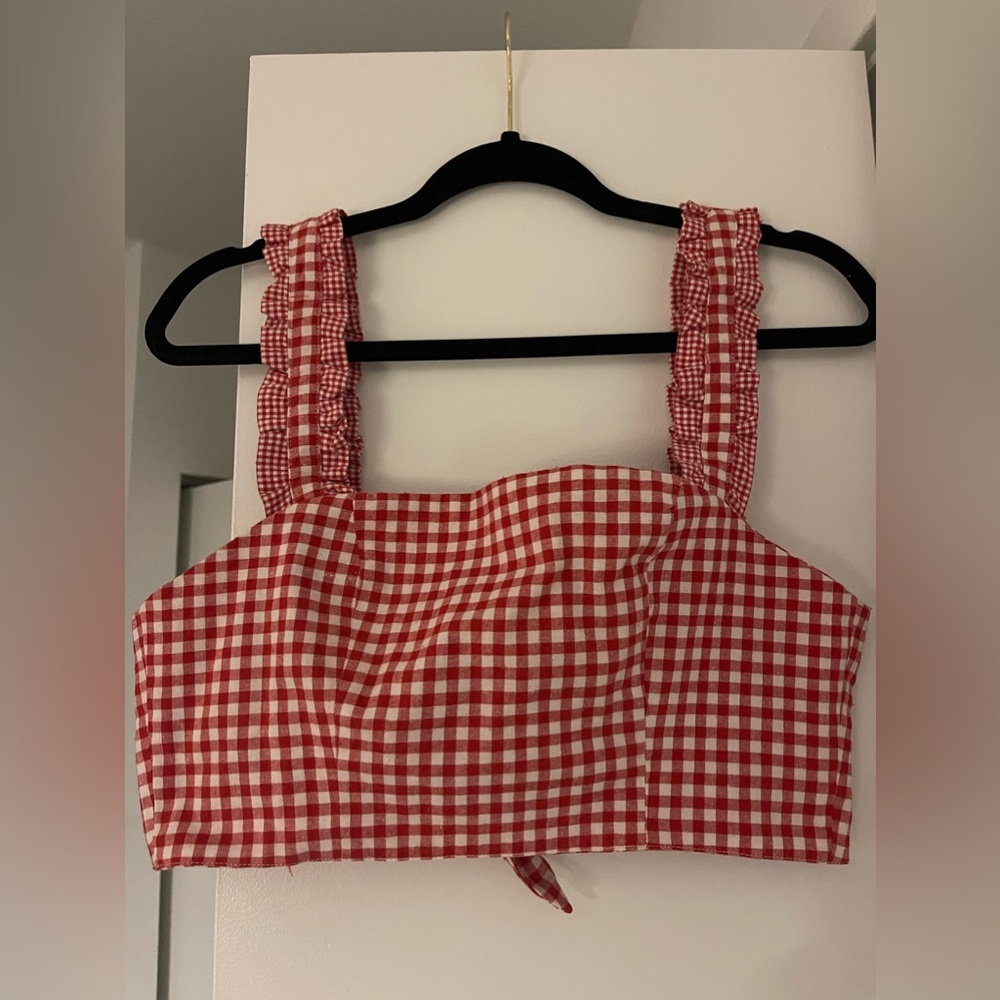 ￼Gingham crop top